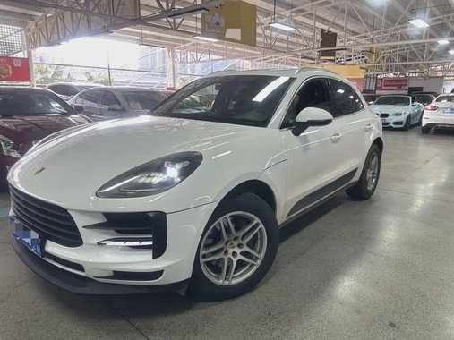 Porsche Macan 2020