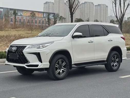 Toyota Fortuner 2020