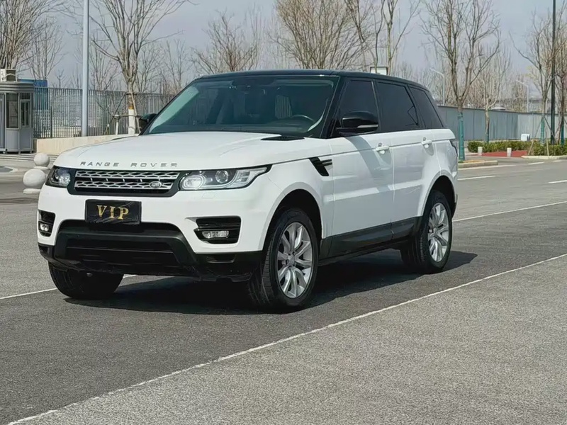 Land Rover Sport