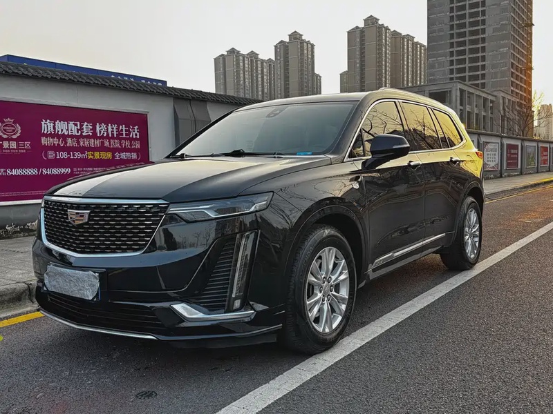 Cadillac XT6