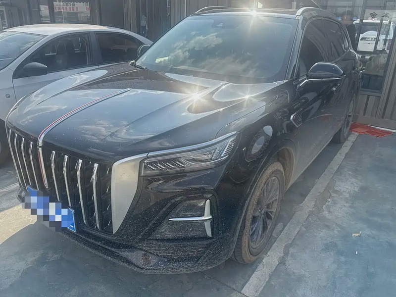 Hongqi HS5