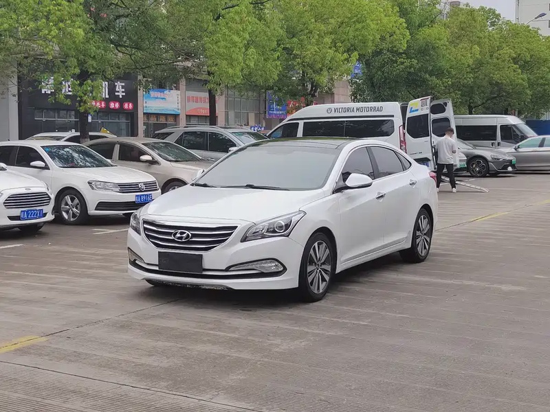 Hyundai Mistra