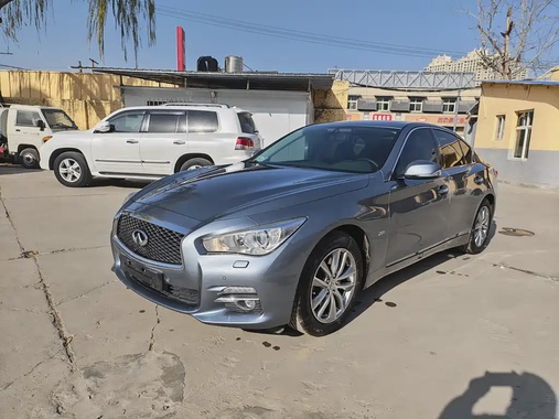 Infiniti Q50 2014