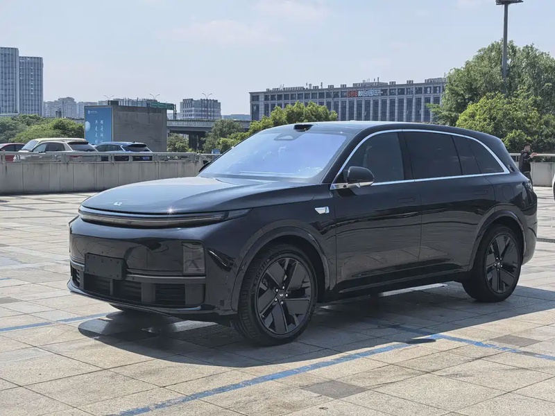 Li Auto L7