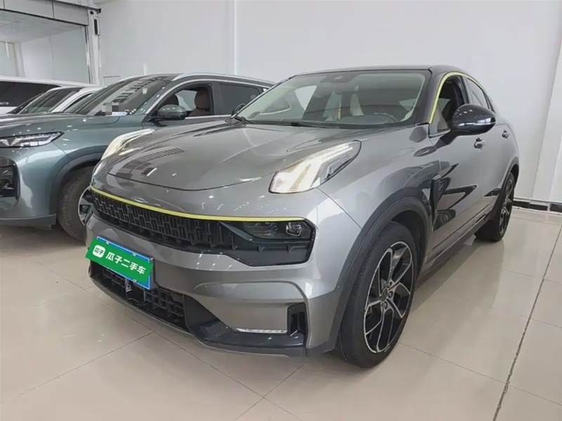 Lynk & Co 05