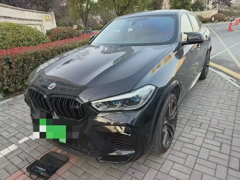 BMW X6M