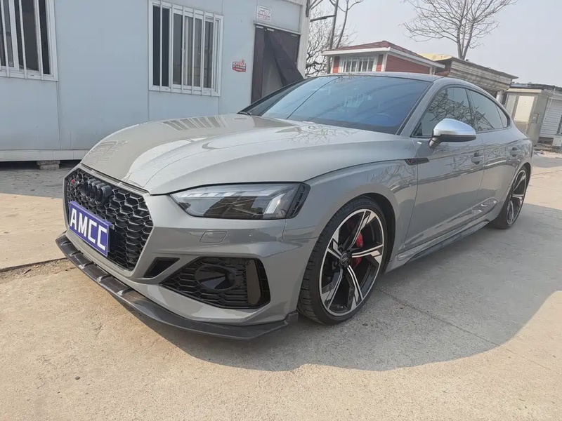Audi RS5