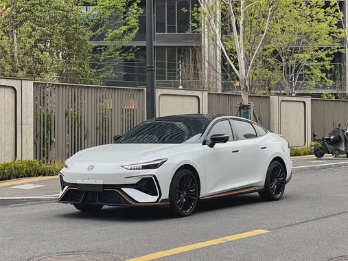Changan UNI-V 2025