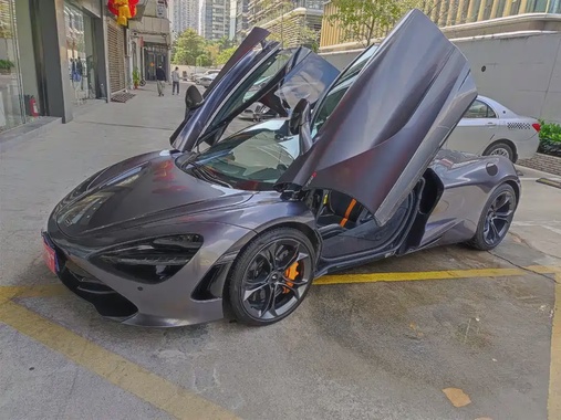 McLaren 720S 2018