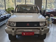 Mitsubishi Pajero Sport 1996