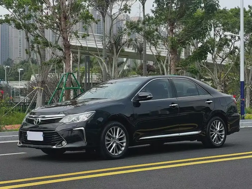 Toyota Camry 2017