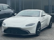 Aston Martin Vantage 2021
