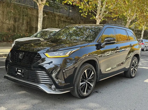 Toyota Crown Kluger 2024