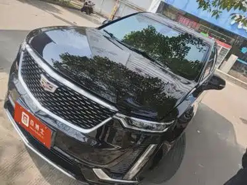 Cadillac XT6