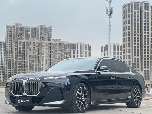 BMW 7 Series 2025