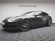 Porsche Panamera 2023