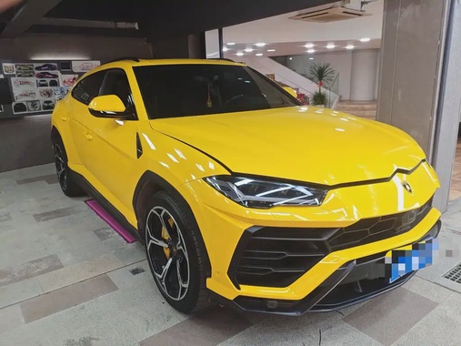Lamborghini Urus 2023