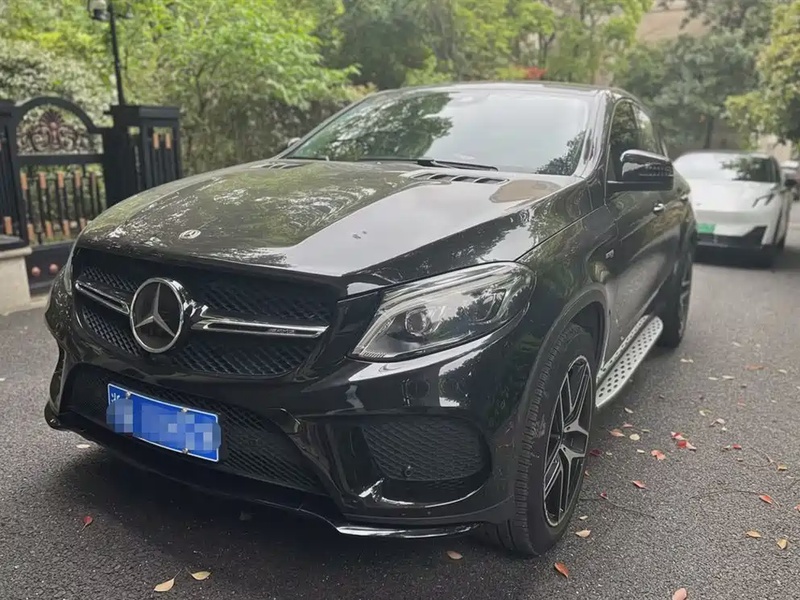 Mercedes-Benz GLE-Class
