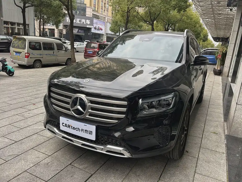 Mercedes-Benz GLB-Class