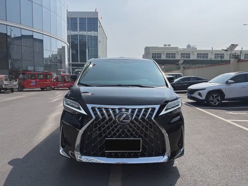 Toyota Vellfire 2023