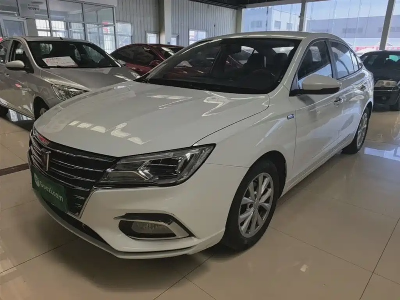 Roewe i5