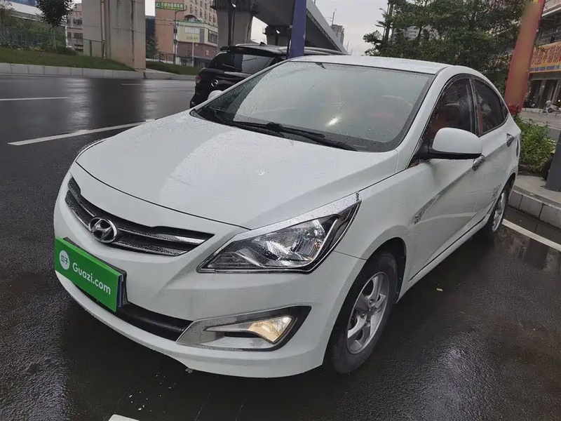 Hyundai Verna