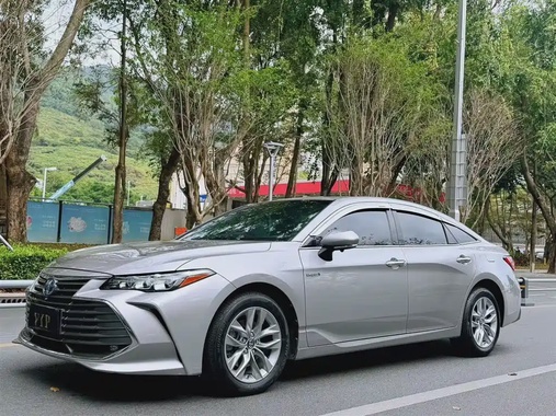 Toyota Avalon 2022