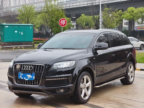 Audi Q7 2014