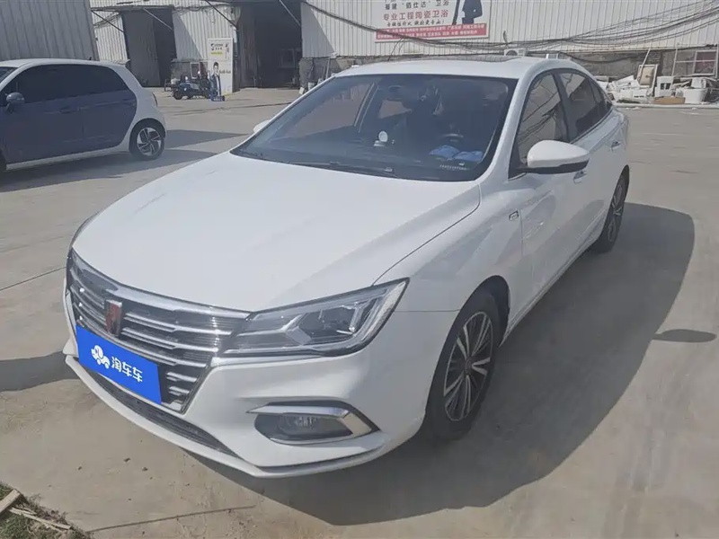 Roewe i5