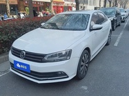 Volkswagen Sagitar 2016