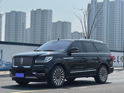 Lincoln Navigator 2021