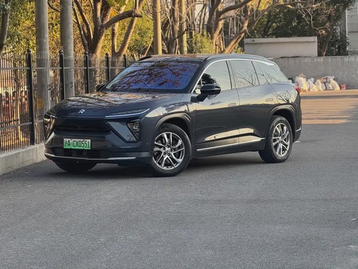 NIO ES6 2020