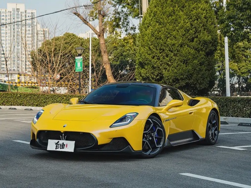Maserati MC20 2022