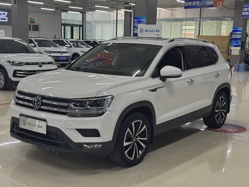 Volkswagen Tharu