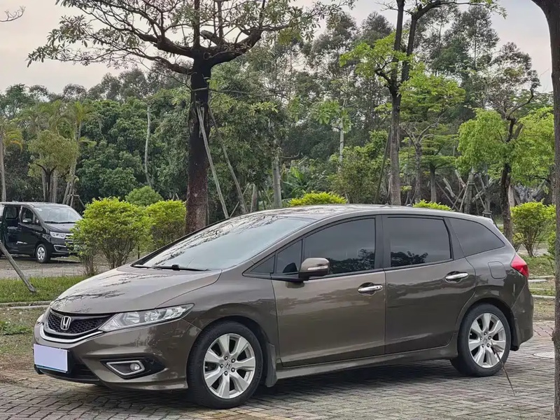Honda Jade
