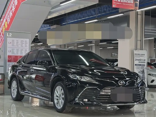 Toyota Camry 2023