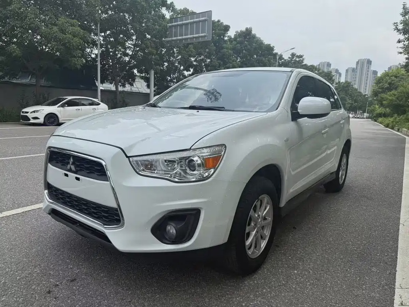 Mitsubishi ASX
