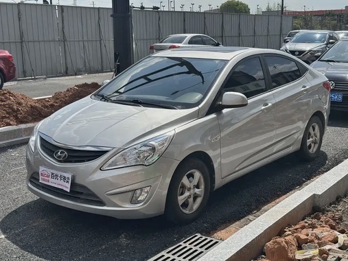 Hyundai Verna 2013