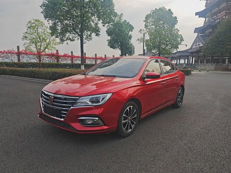 Roewe i5
