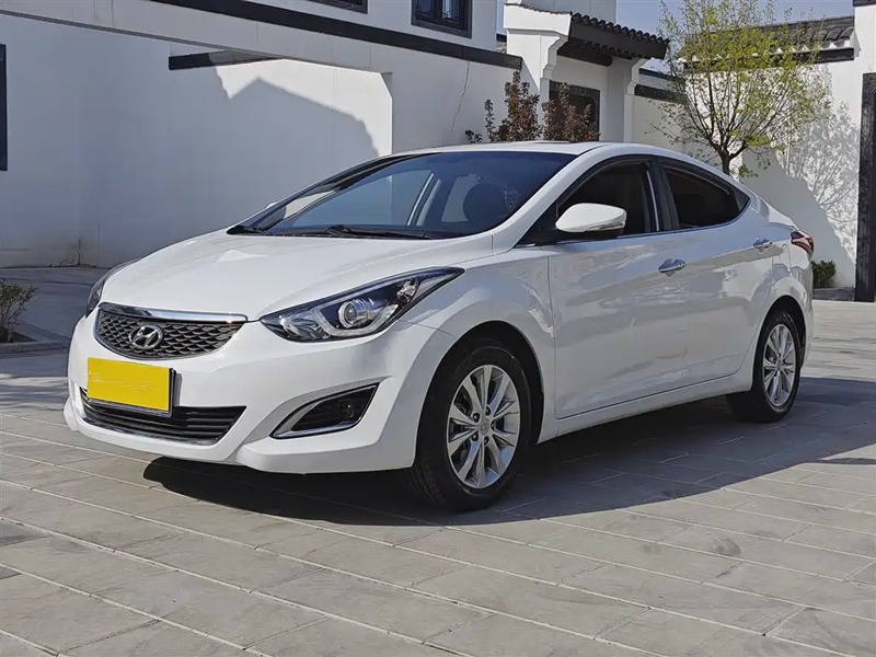 Hyundai Elantra