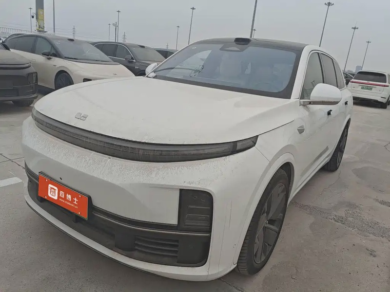 Li Auto L7