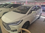 BYD MAX 2018