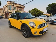 MINI Clubman 2011