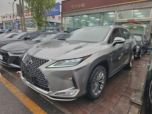 Lexus RX 2021