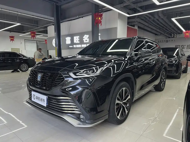 Toyota Crown Kluger