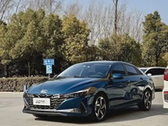 Hyundai Elantra 2022