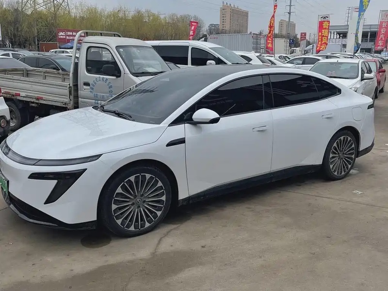 Nissan N7