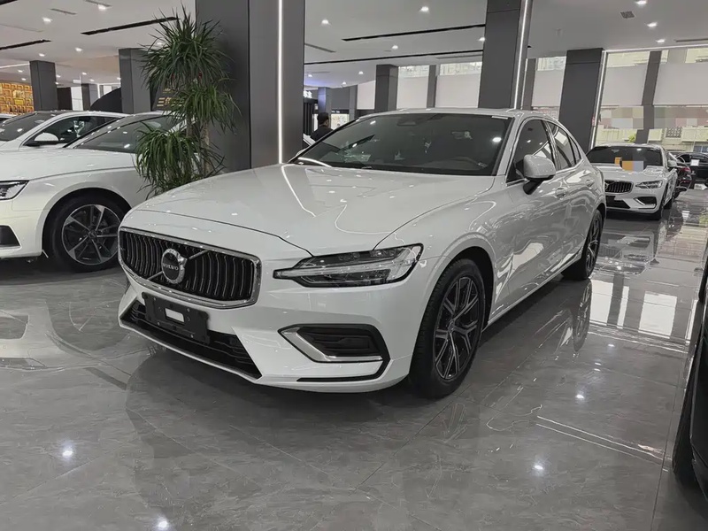 Volvo S60