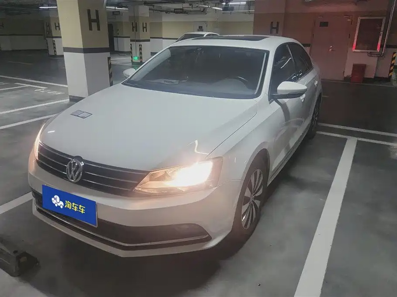 Volkswagen Sagitar