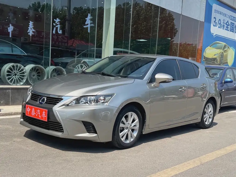 Lexus CT